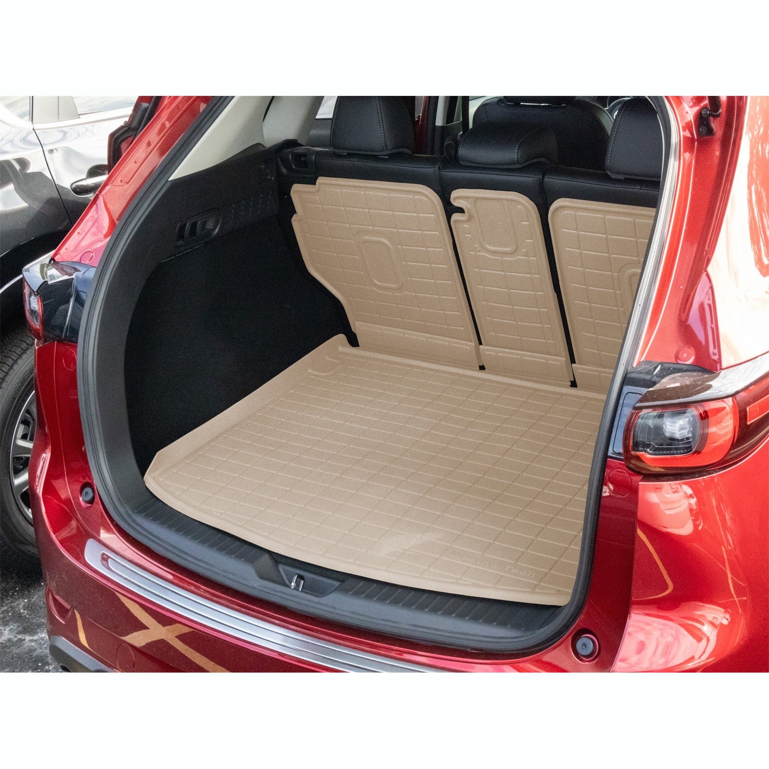 Protector de maletero WeatherTech para el respaldo del asiento HP | Mazda CX-5 (2022-2025)